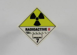 Show details for 2 x 2 - Fliese White - Radioaktiv Picture of 2 x 2 - Fliese White - Radioaktiv